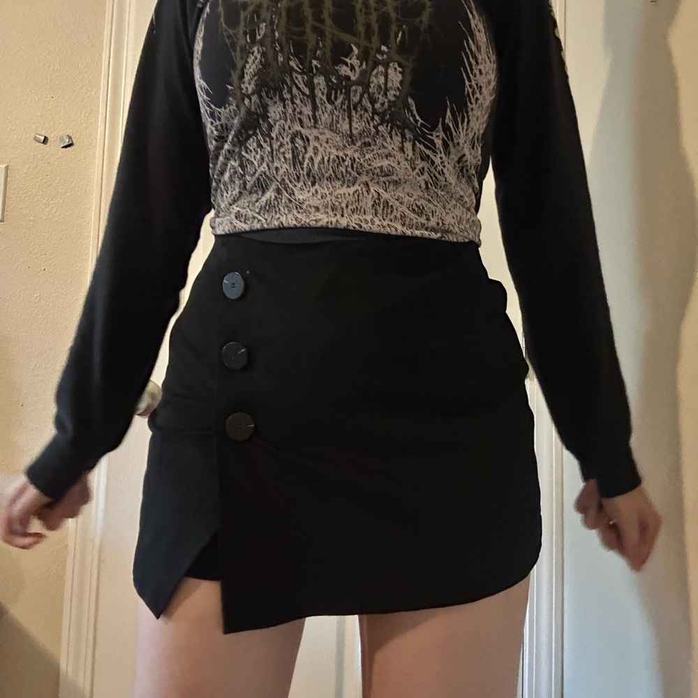 Zara Black Mini Skirt with Button Accents
